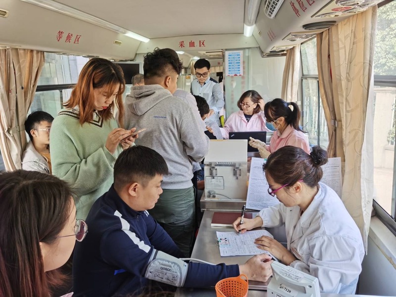 血的傳遞，心的聯(lián)誼